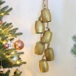Gold Metal Christmas Bell Garland – 6-Piece Hanging Holiday Decoration (65cm) - Main View